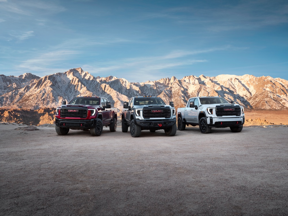 2026 GMC Sierra HD 3-Vehicle Family/Pack Shot
