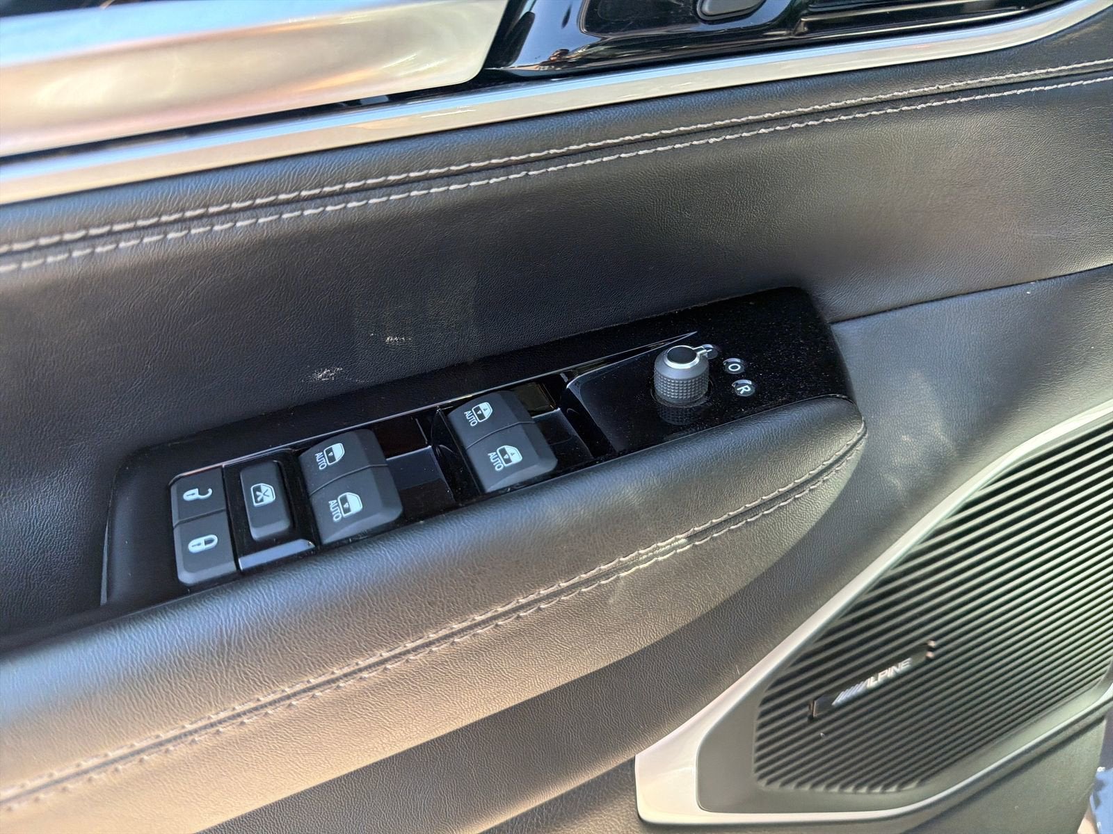 2025 Jeep Wagoneer 4DR 4WD