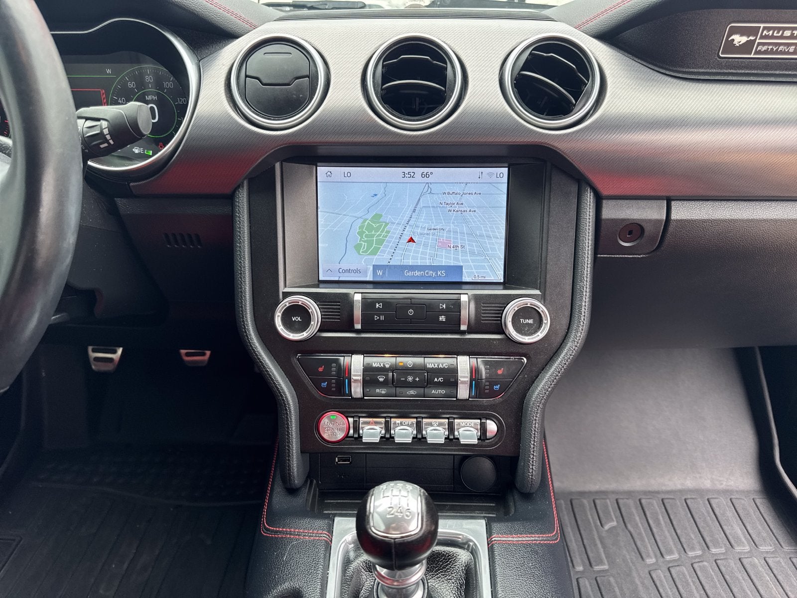 2020 Ford Mustang EcoBoost