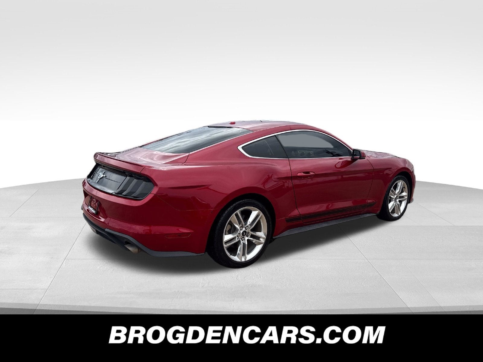 2020 Ford Mustang EcoBoost
