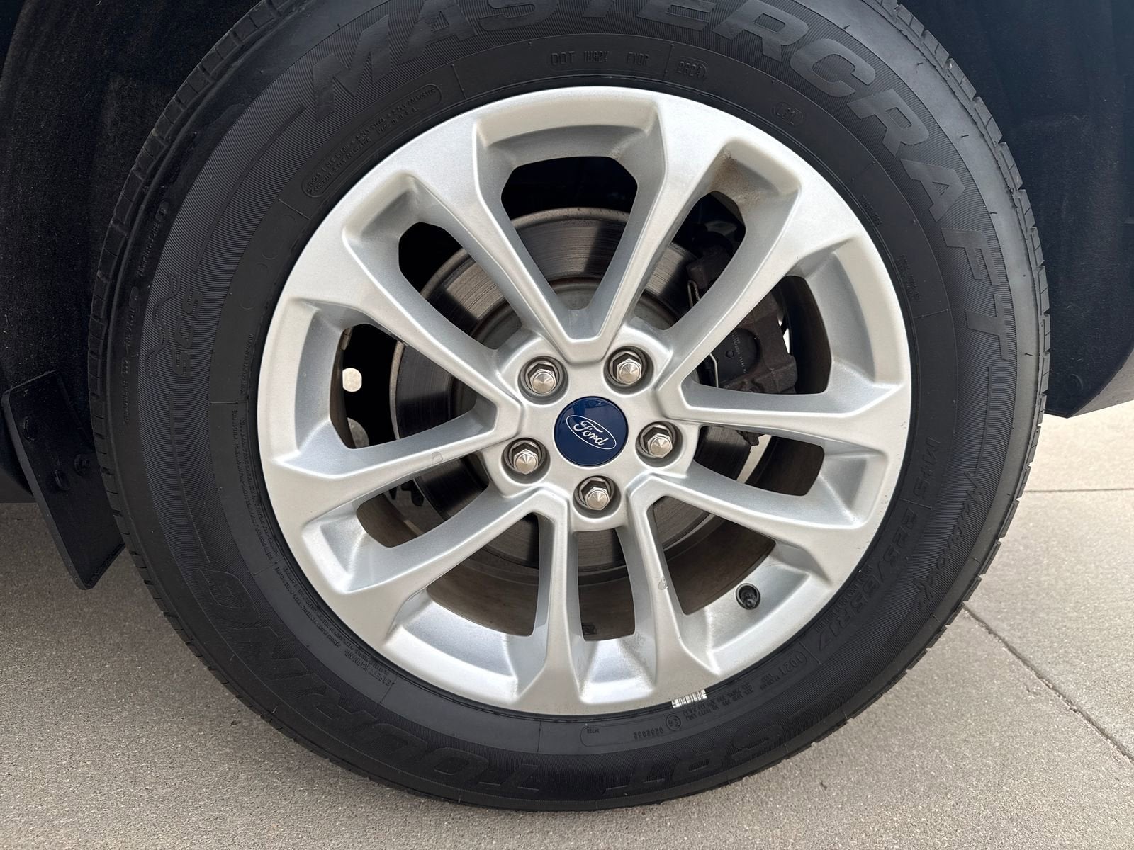 2020 Ford Escape SE