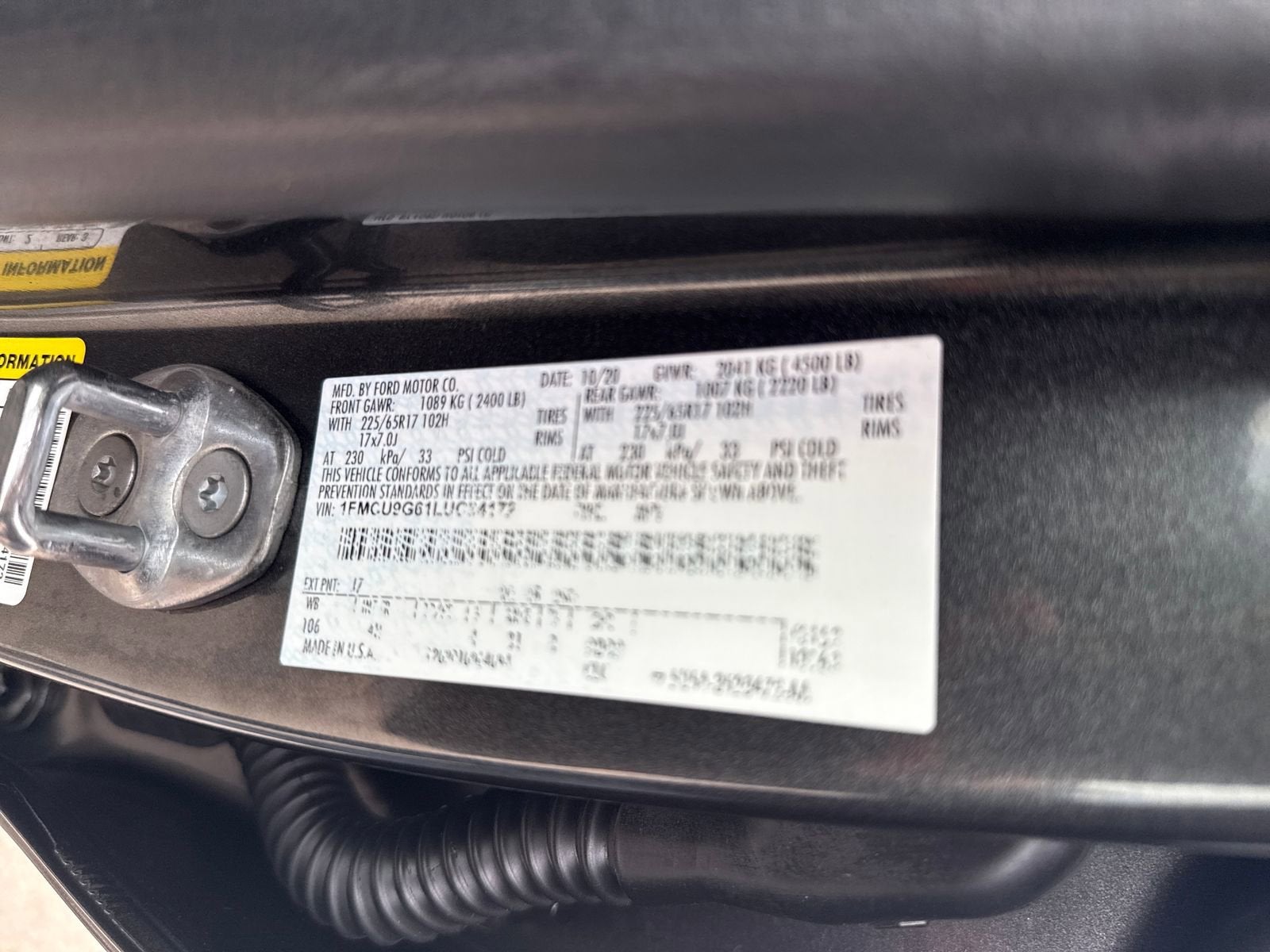 2020 Ford Escape SE