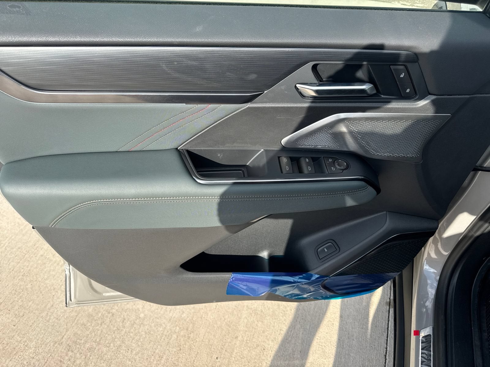 2027 GMC Acadia AT4