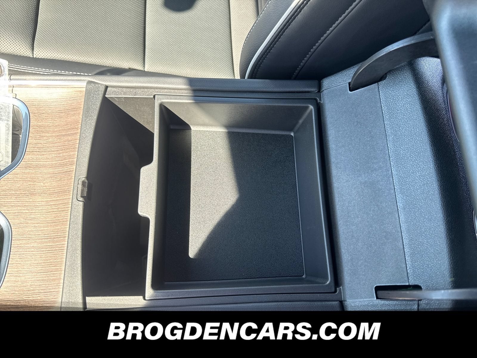 2027 GMC Acadia Denali