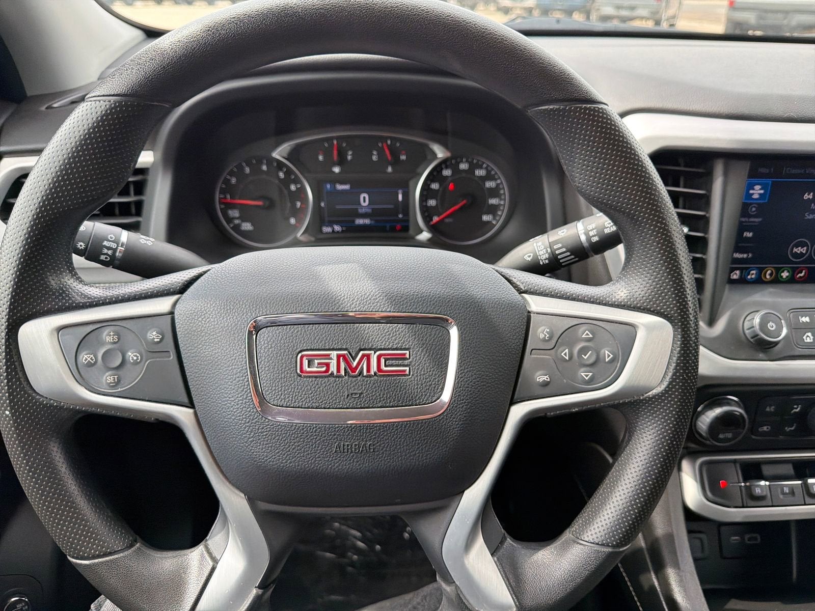 2023 GMC Acadia SLE