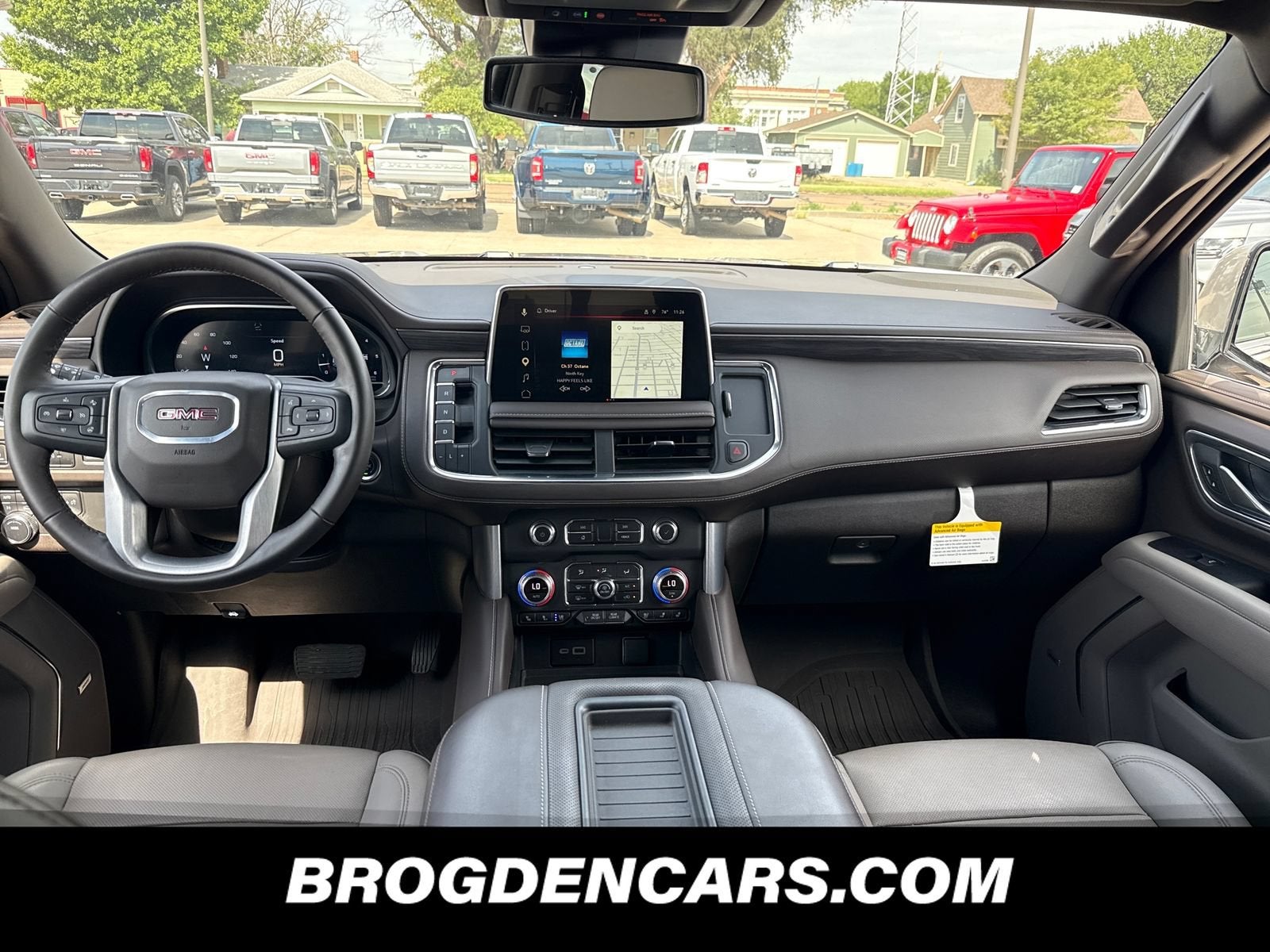 2024 GMC Yukon SLT