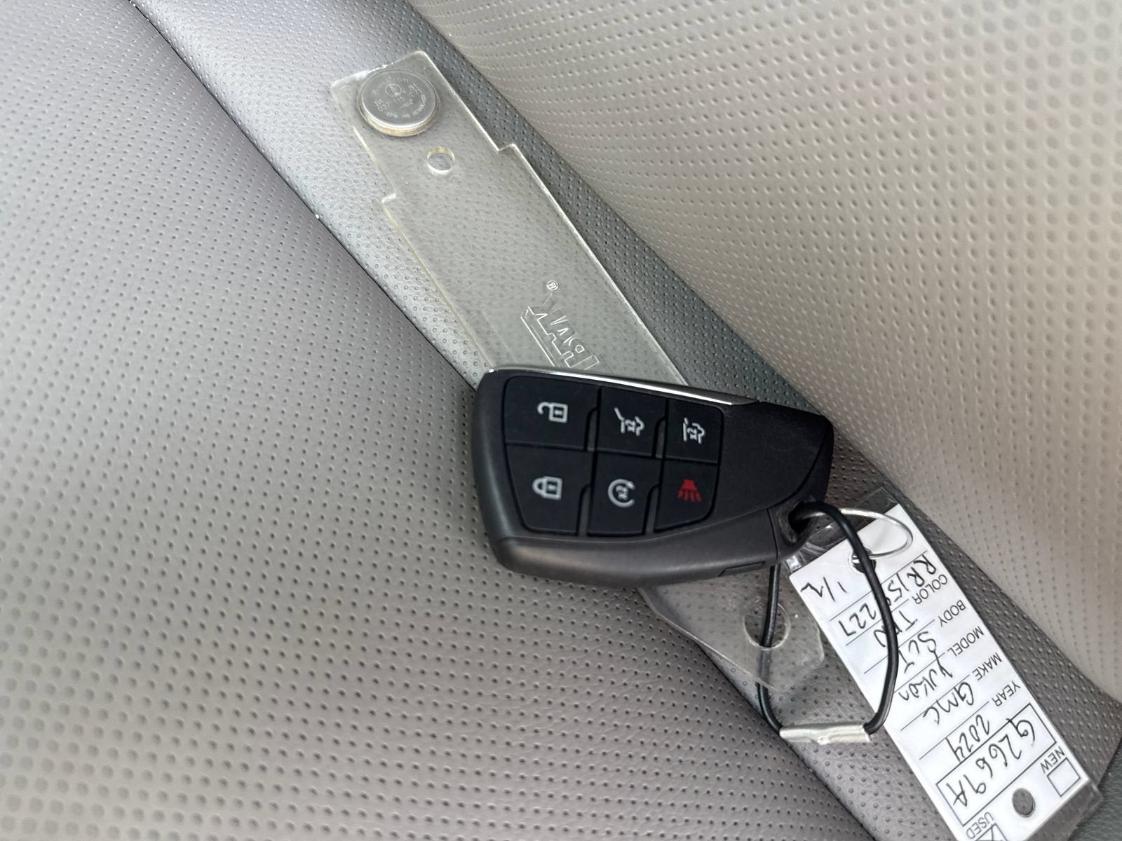 2024 GMC Yukon SLT