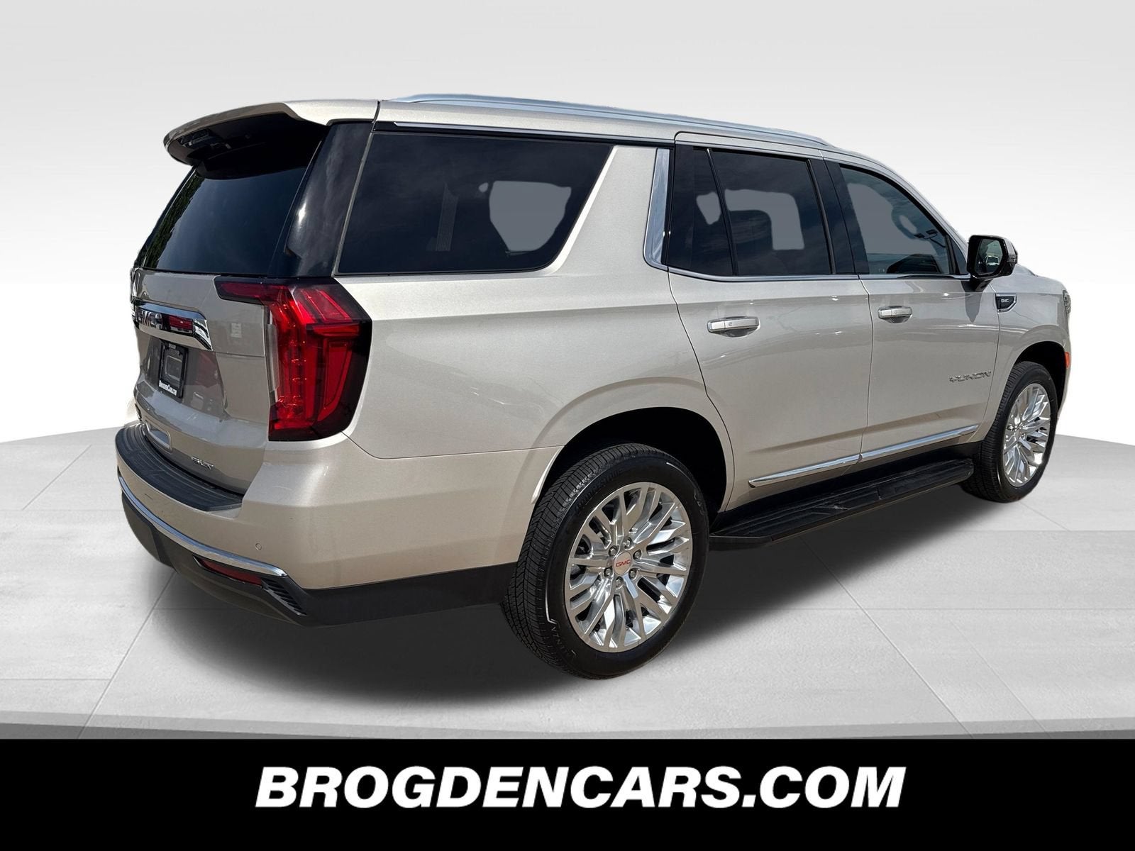 2024 GMC Yukon SLT