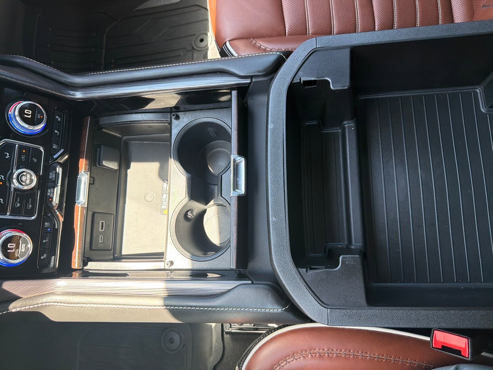 2024 GMC Yukon XL Denali Ultimate