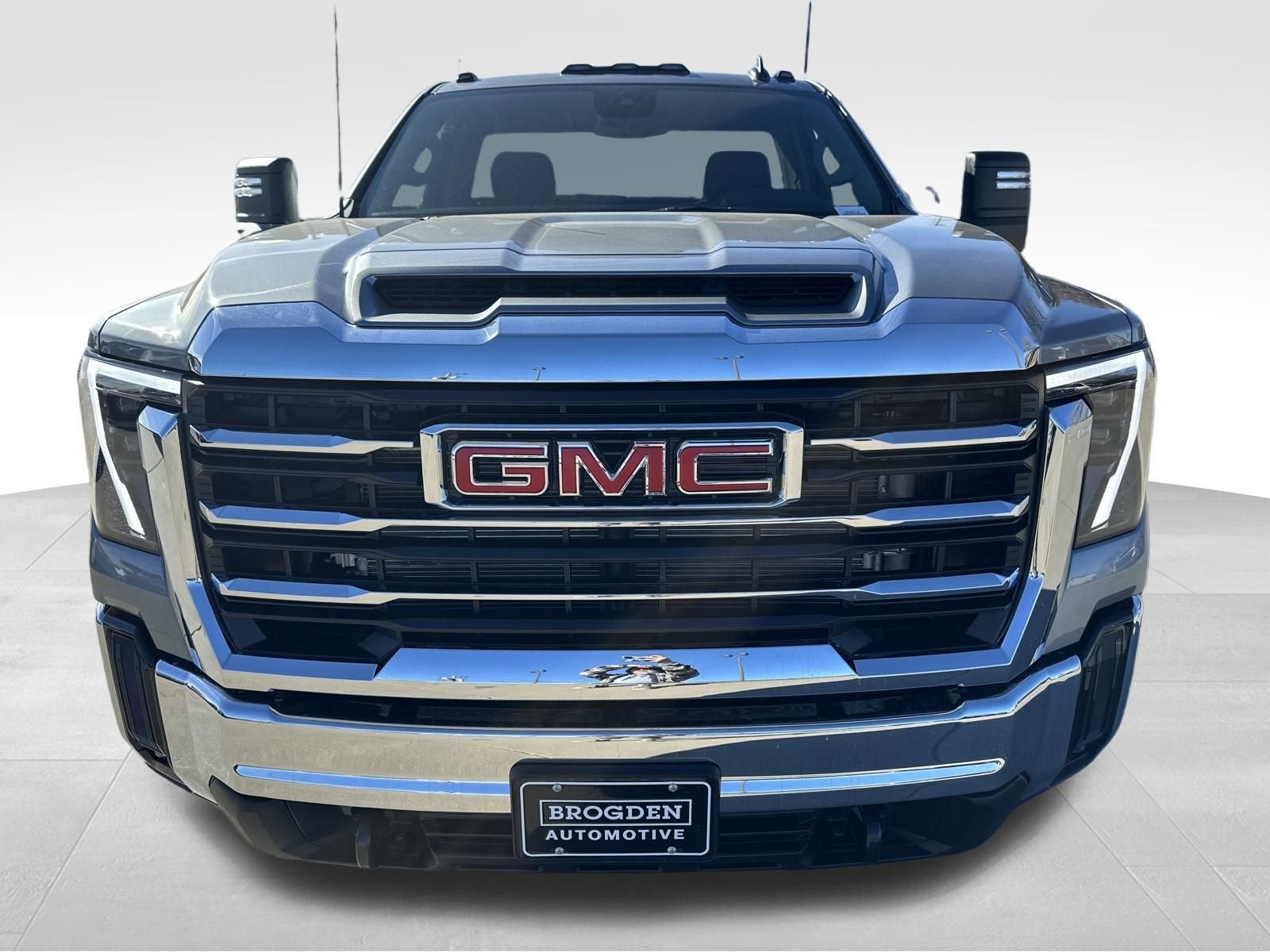 2026 GMC Sierra 3500 HD SLE DRW