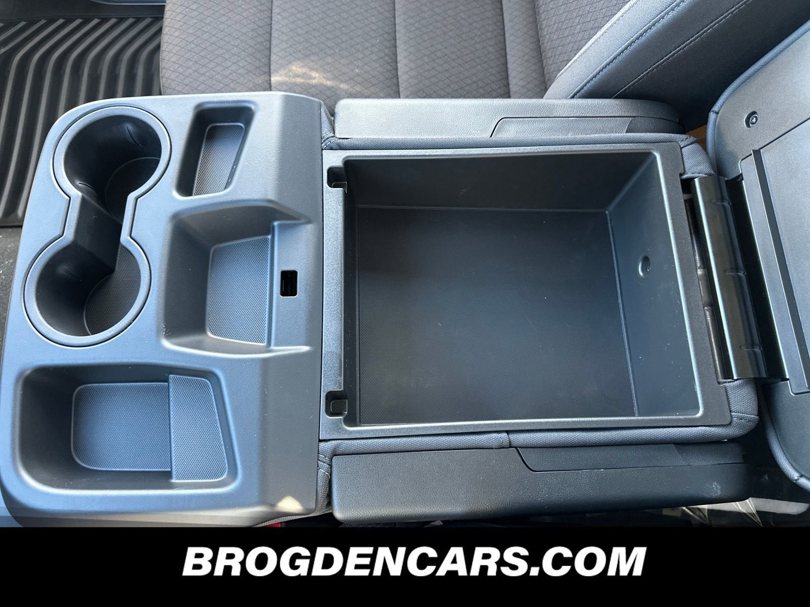 2026 GMC Sierra 3500 HD SLE DRW