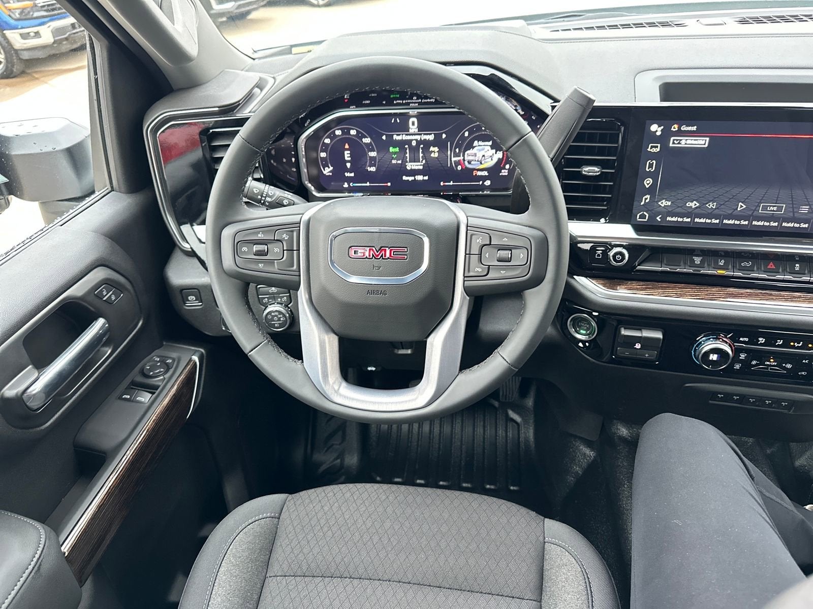 2026 GMC Sierra 3500 HD SLE