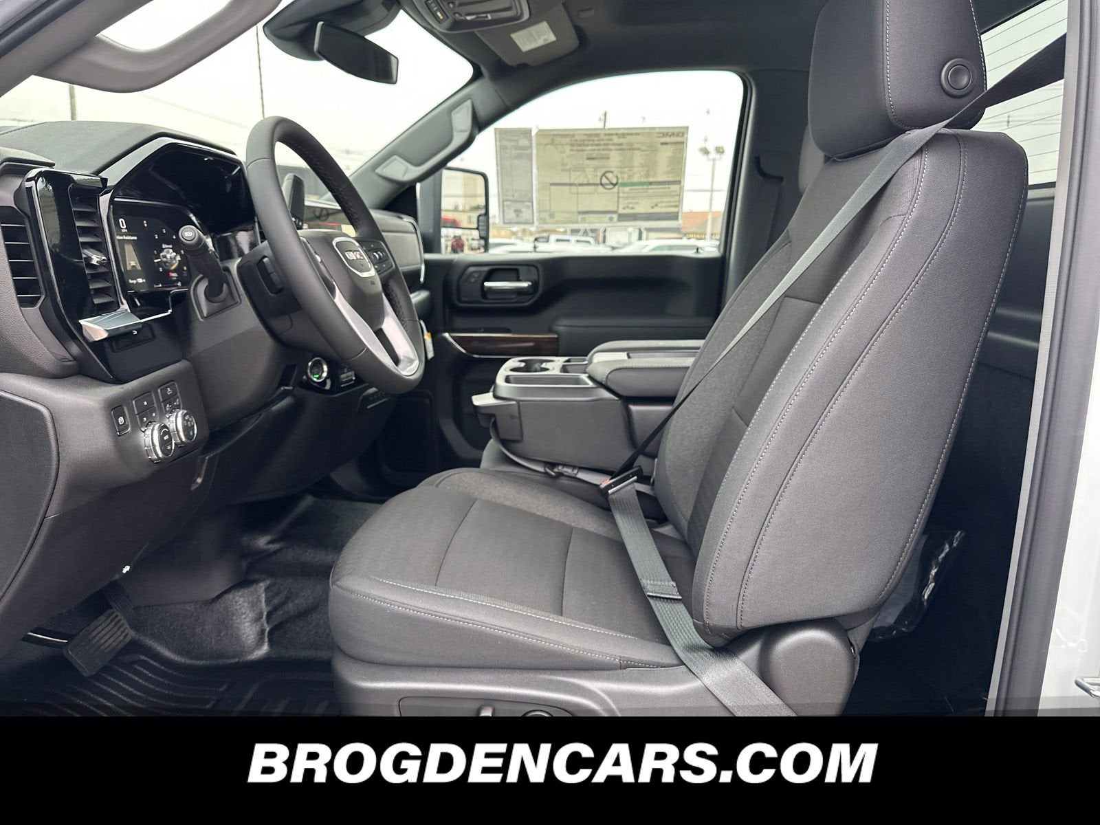 2026 GMC Sierra 3500 HD SLE