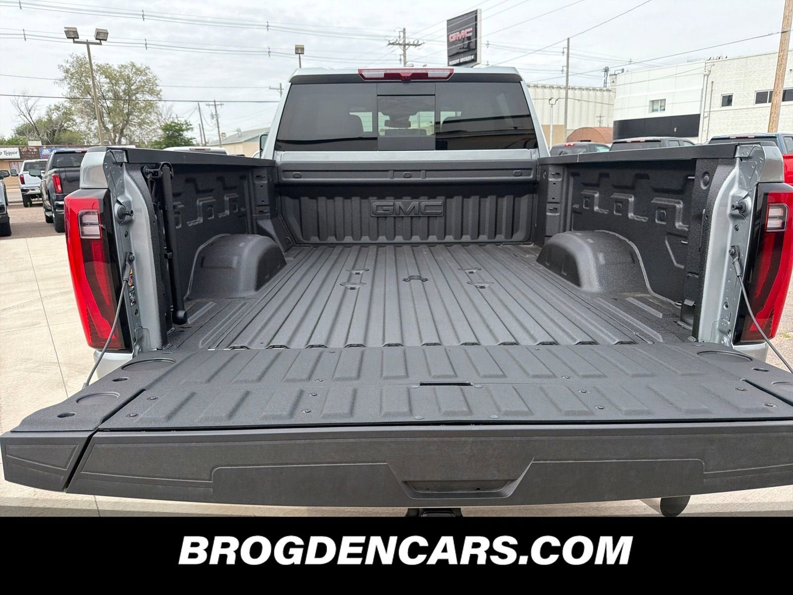 2026 GMC Sierra 3500 HD SLT