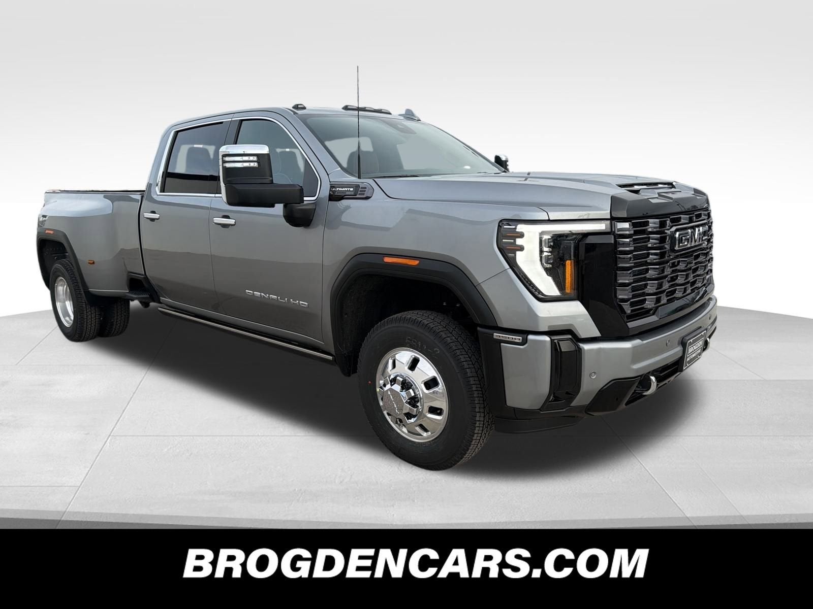 2026 GMC Sierra 3500 HD Denali Ultimate DRW
