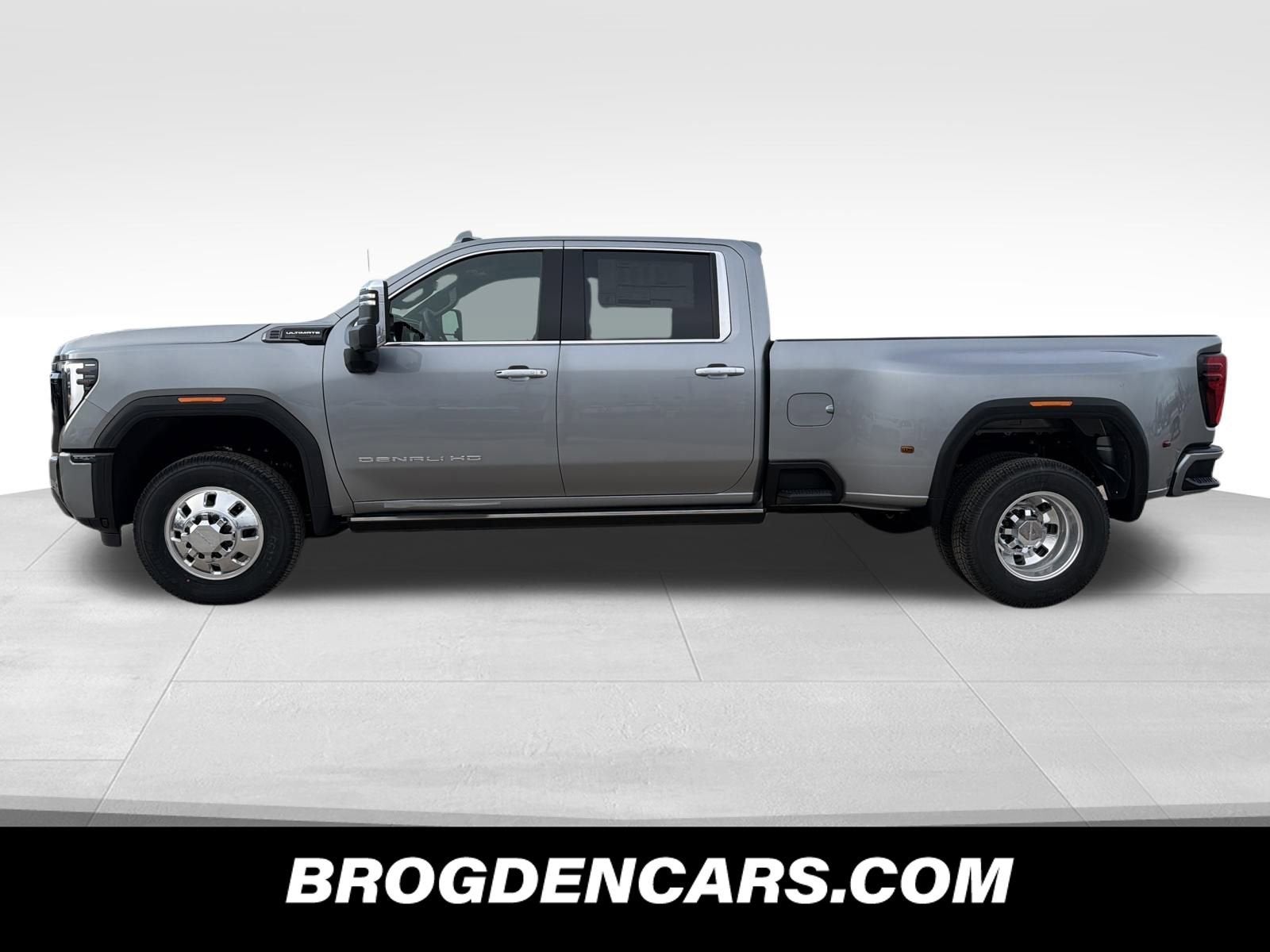 2026 GMC Sierra 3500 HD Denali Ultimate DRW