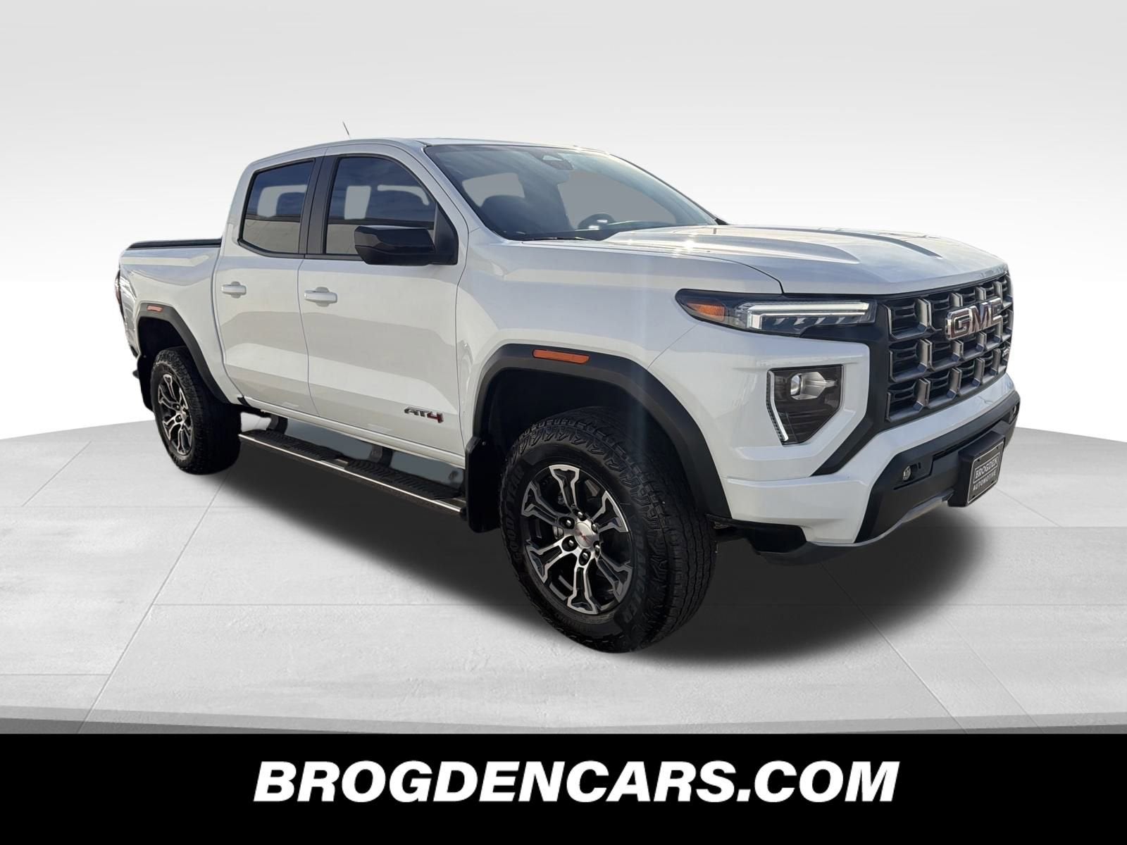 2023 GMC Canyon AT4