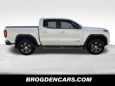 2023 GMC Canyon AT4