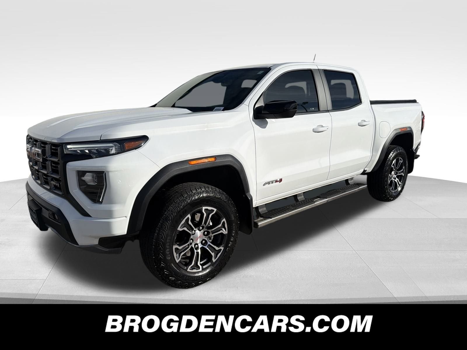 2023 GMC Canyon AT4