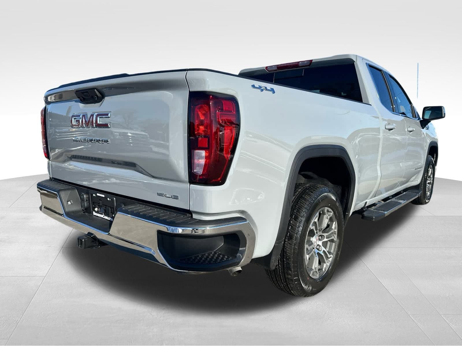 2025 GMC Sierra 1500 SLE