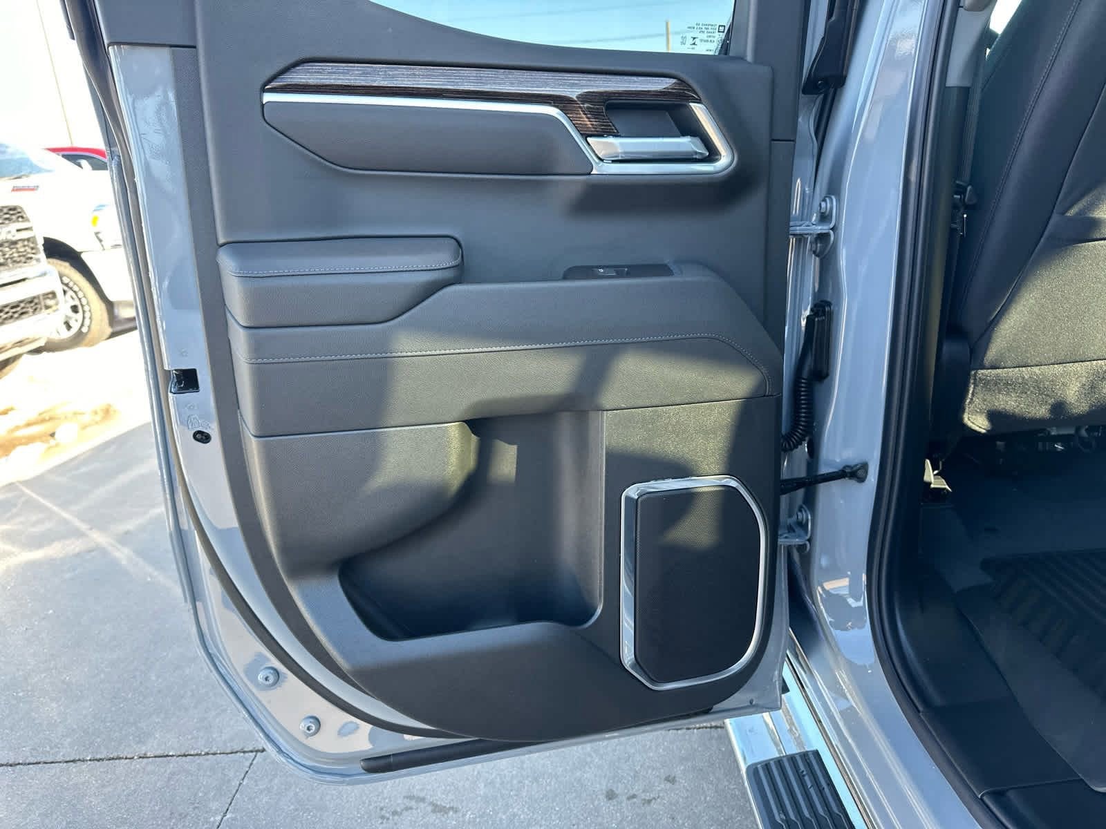 2025 GMC Sierra 1500 SLE