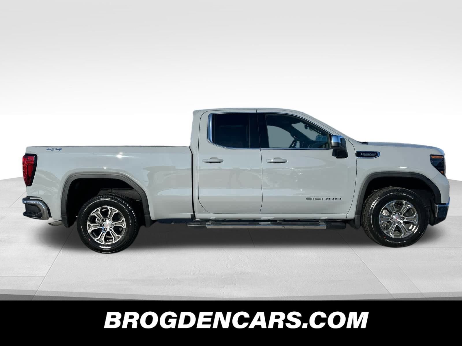 2025 GMC Sierra 1500 SLE