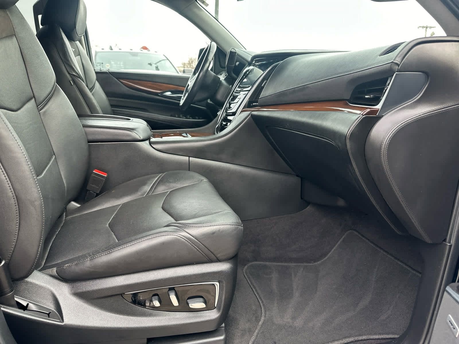 2020 Cadillac Escalade ESV Premium Luxury