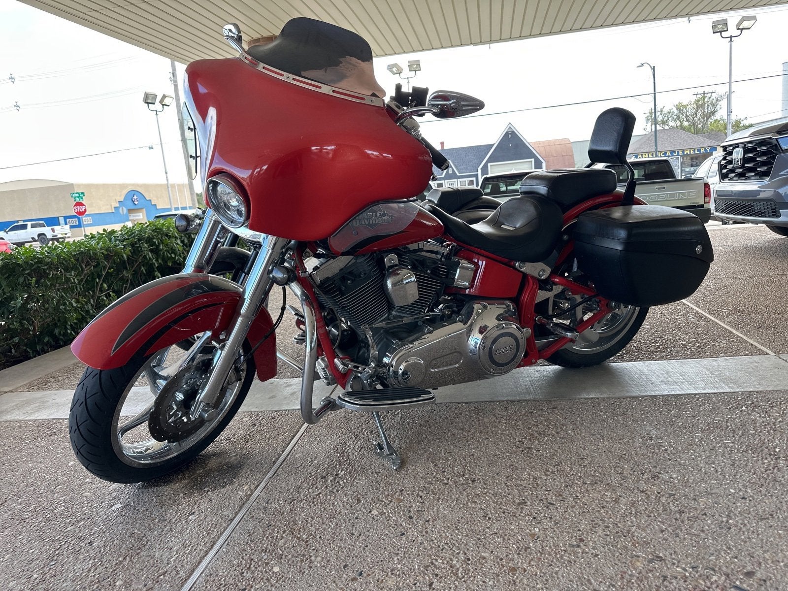 2011 HARLEY DAVIDSON FLSTSE V