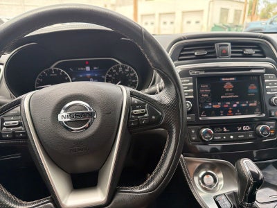 2022 Nissan Maxima SV