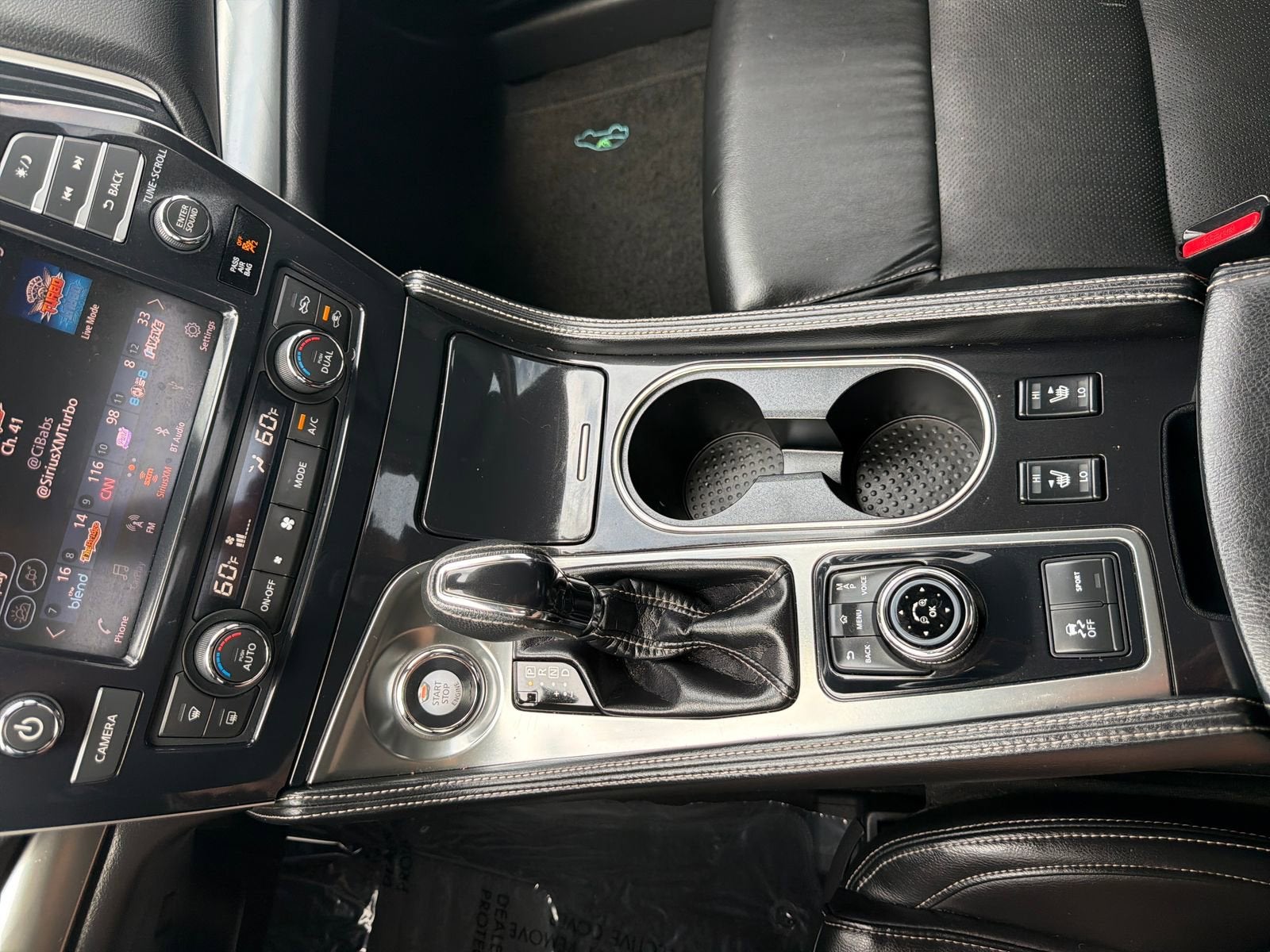 2022 Nissan Maxima SV