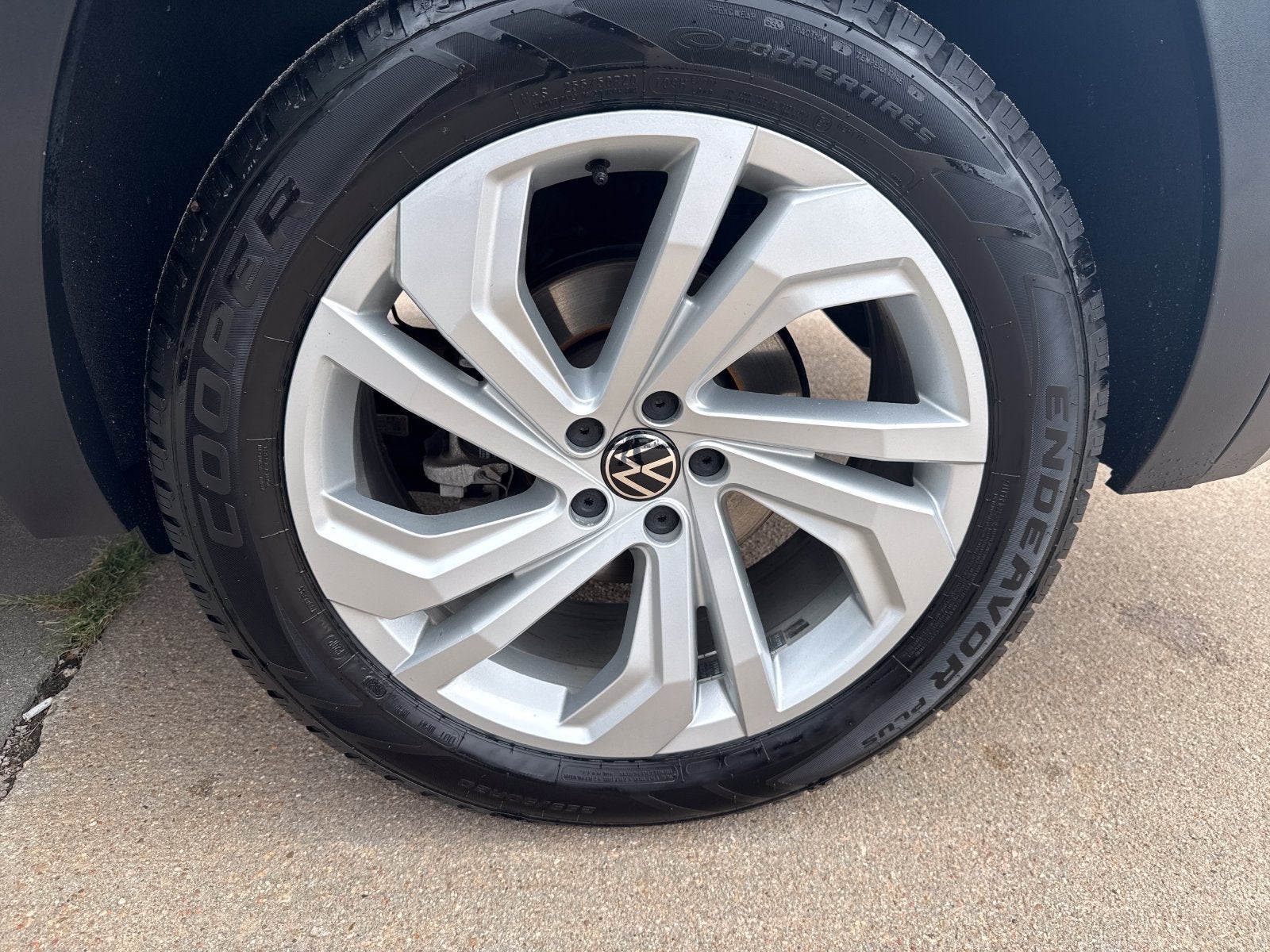 2022 Volkswagen Atlas 2.0T SE w/Technology