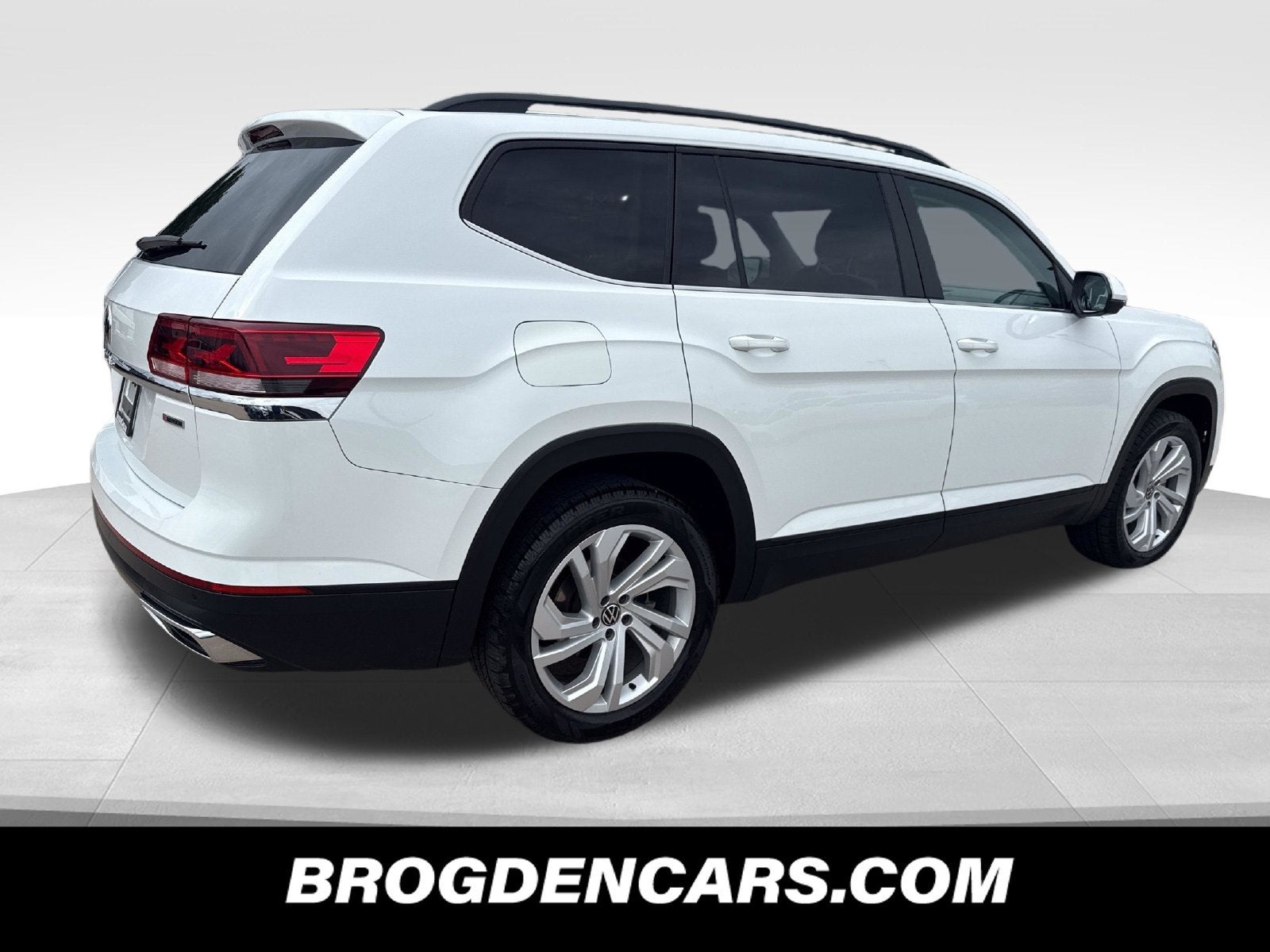2022 Volkswagen Atlas 2.0T SE w/Technology