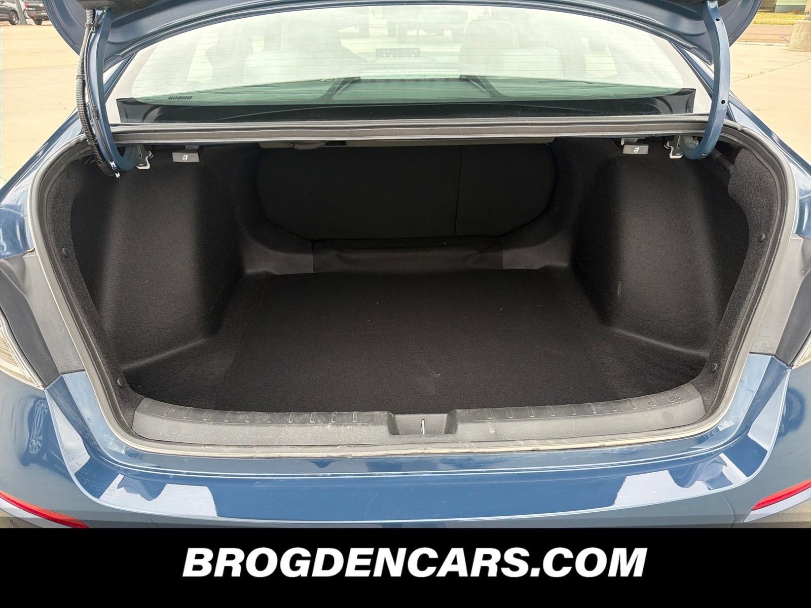 2025 Honda Civic Sedan Hybrid Sport