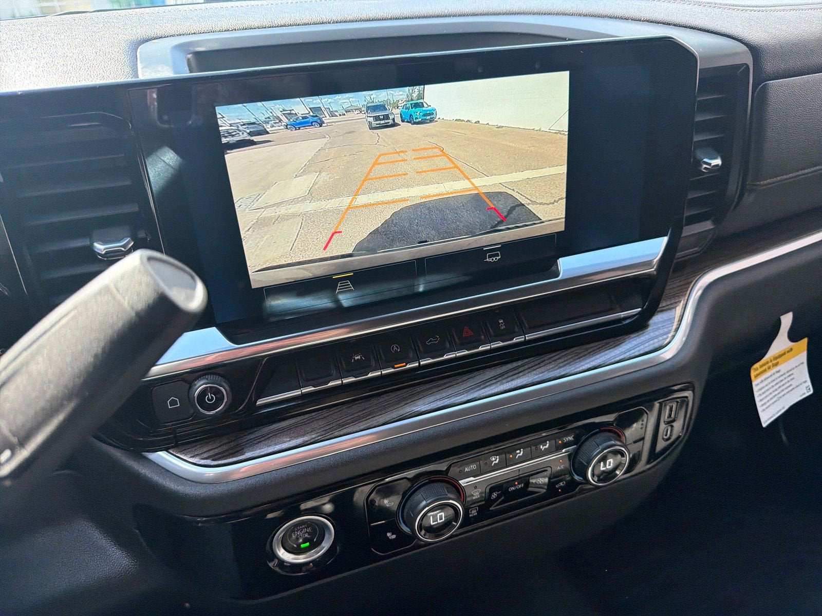 2022 Chevrolet Silverado 1500 LT (2FL)