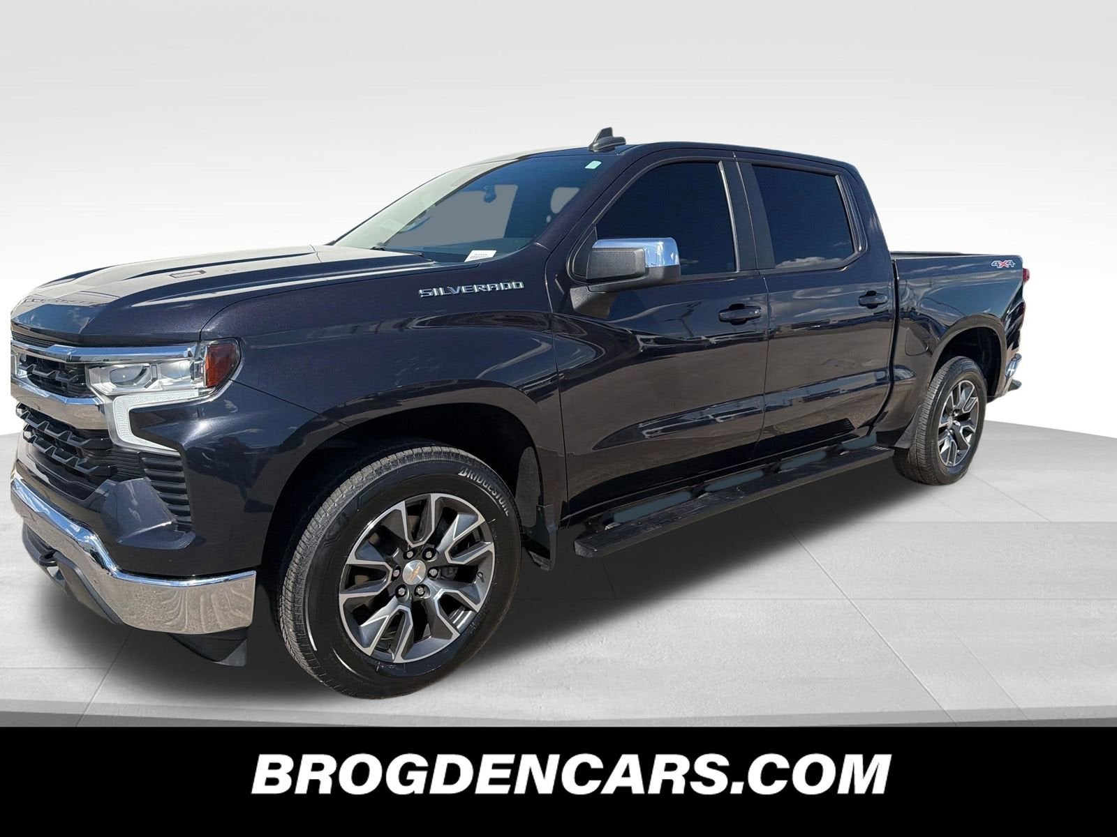 2022 Chevrolet Silverado 1500 LT (2FL)