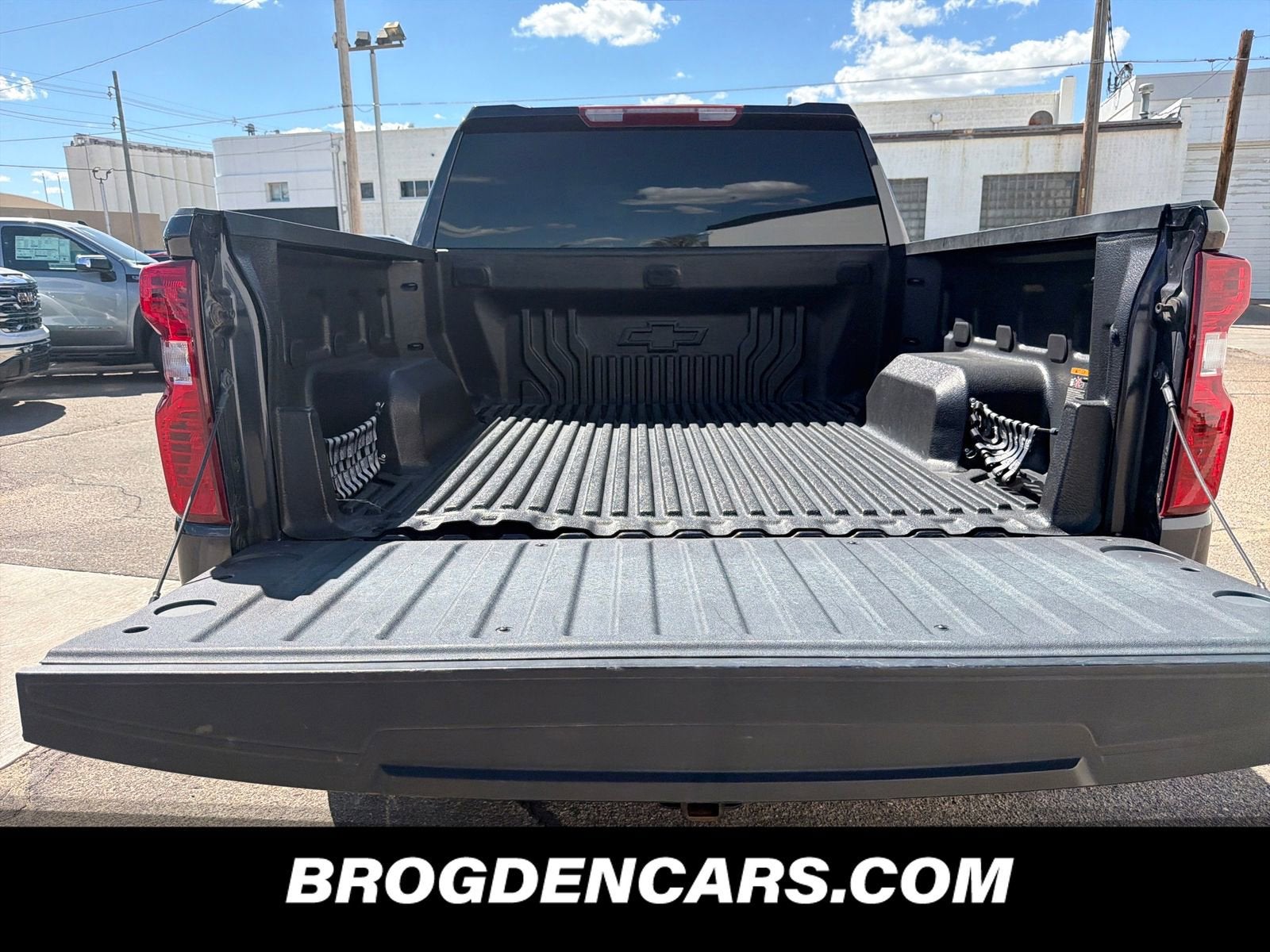 2022 Chevrolet Silverado 1500 LT (2FL)