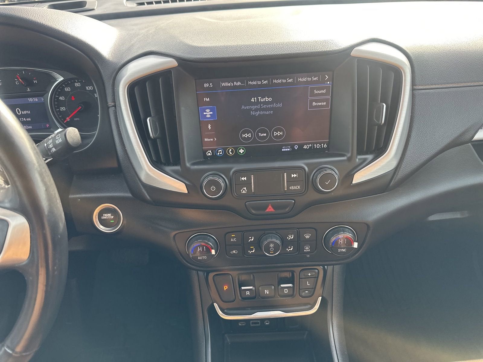 2021 GMC Terrain SLT