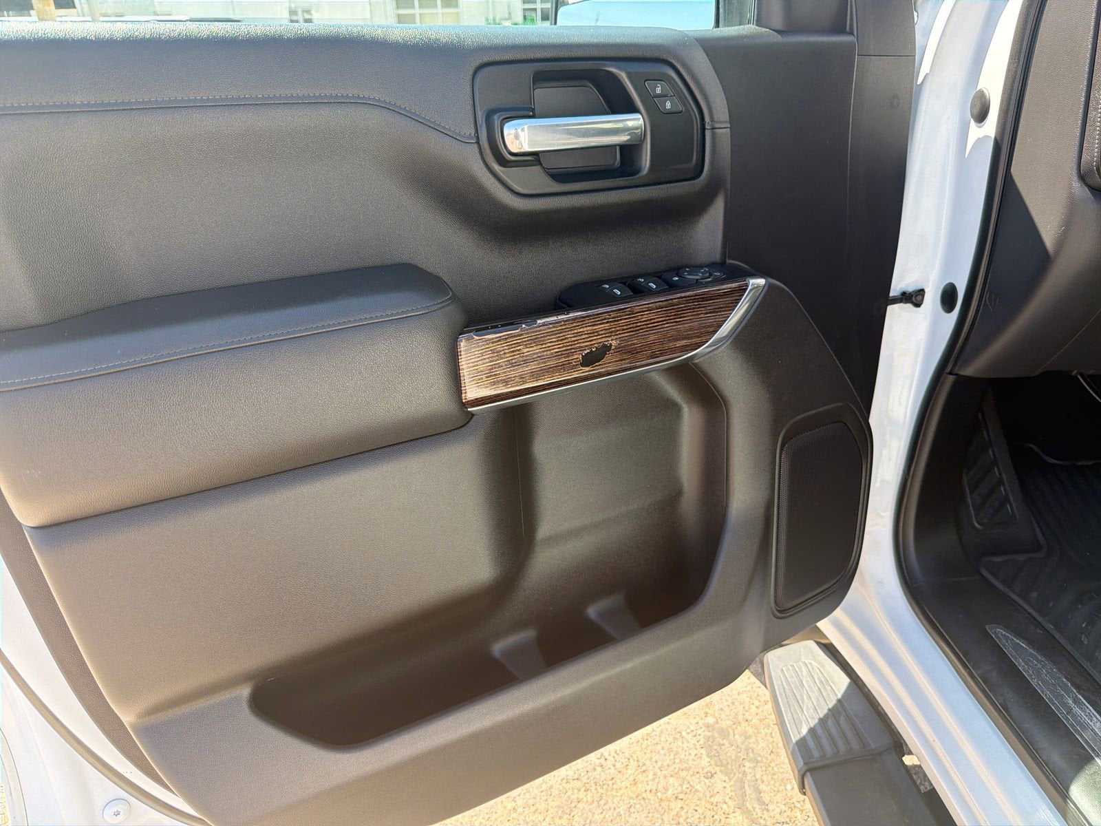 2020 GMC Sierra 1500 SLE