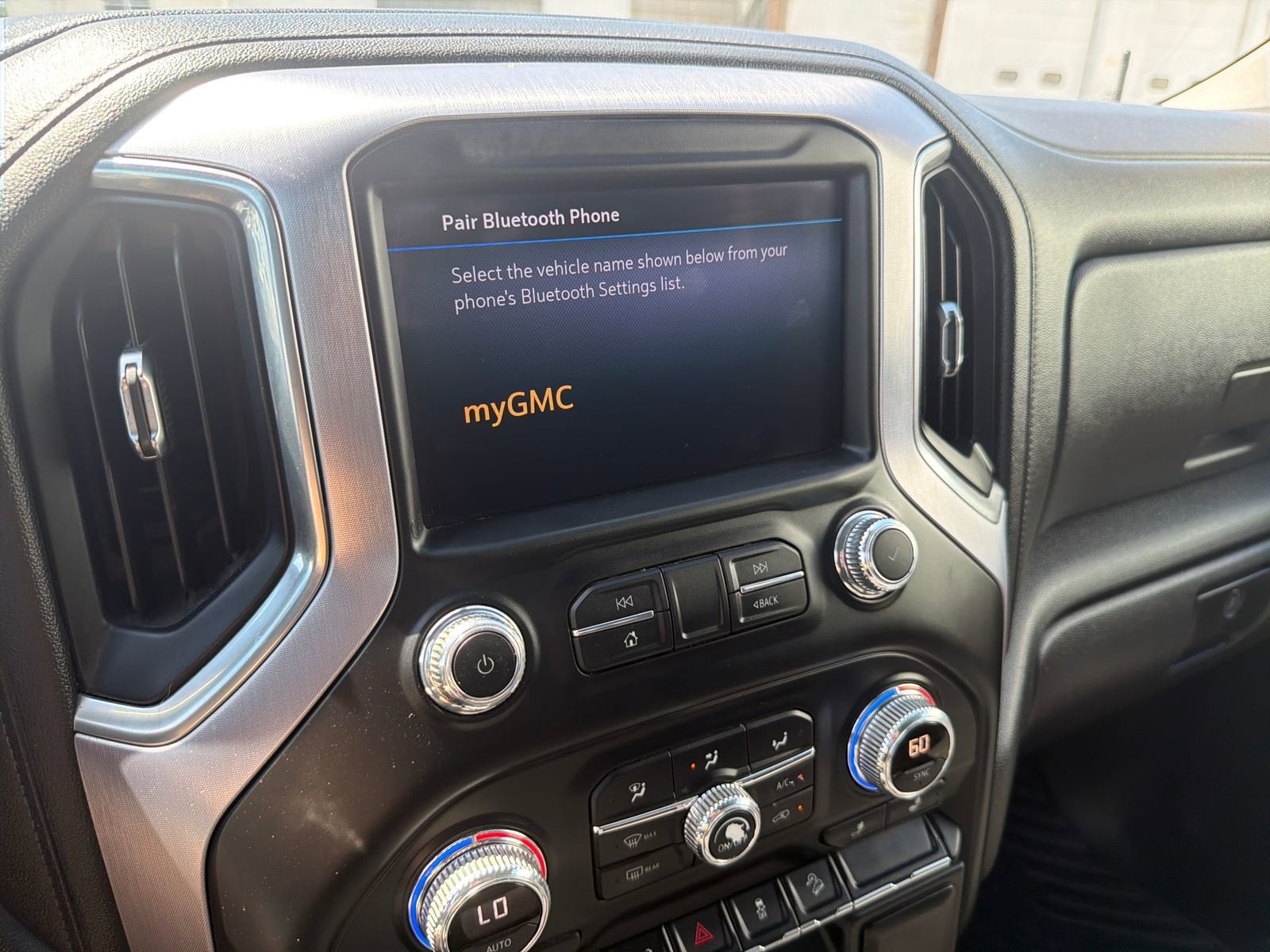 2020 GMC Sierra 1500 SLE