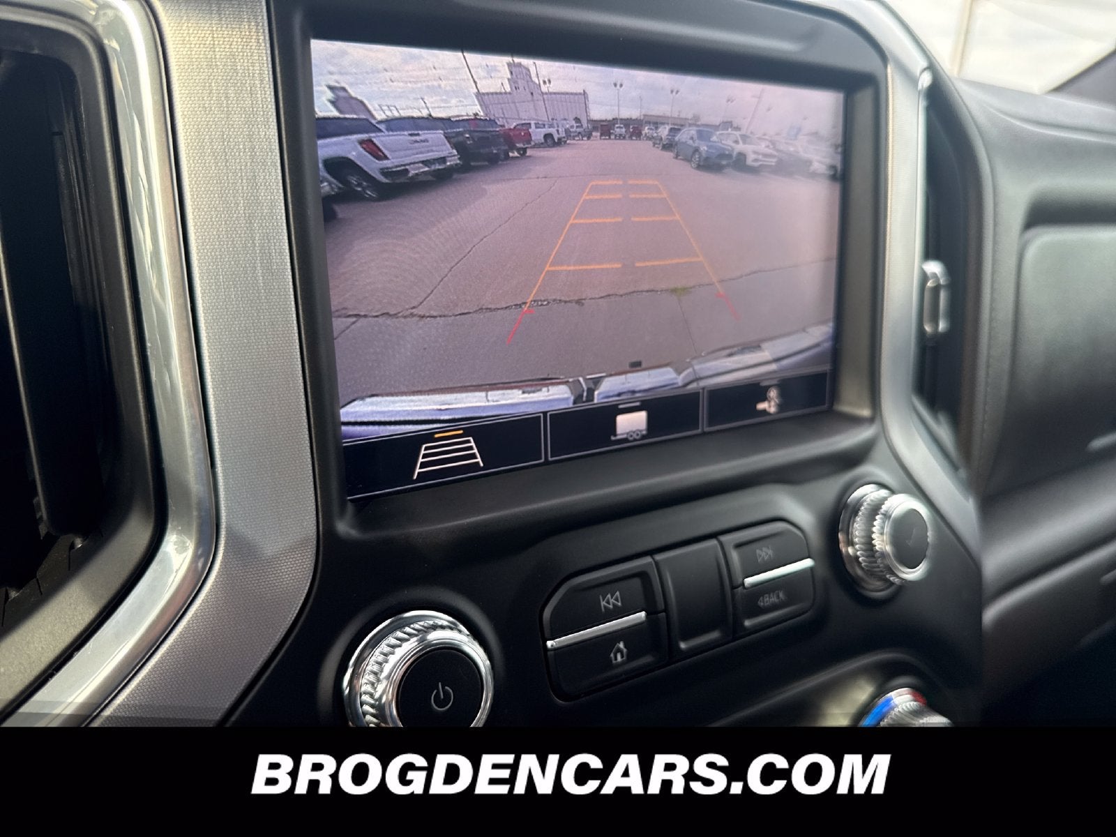 2020 GMC Sierra 1500 SLT
