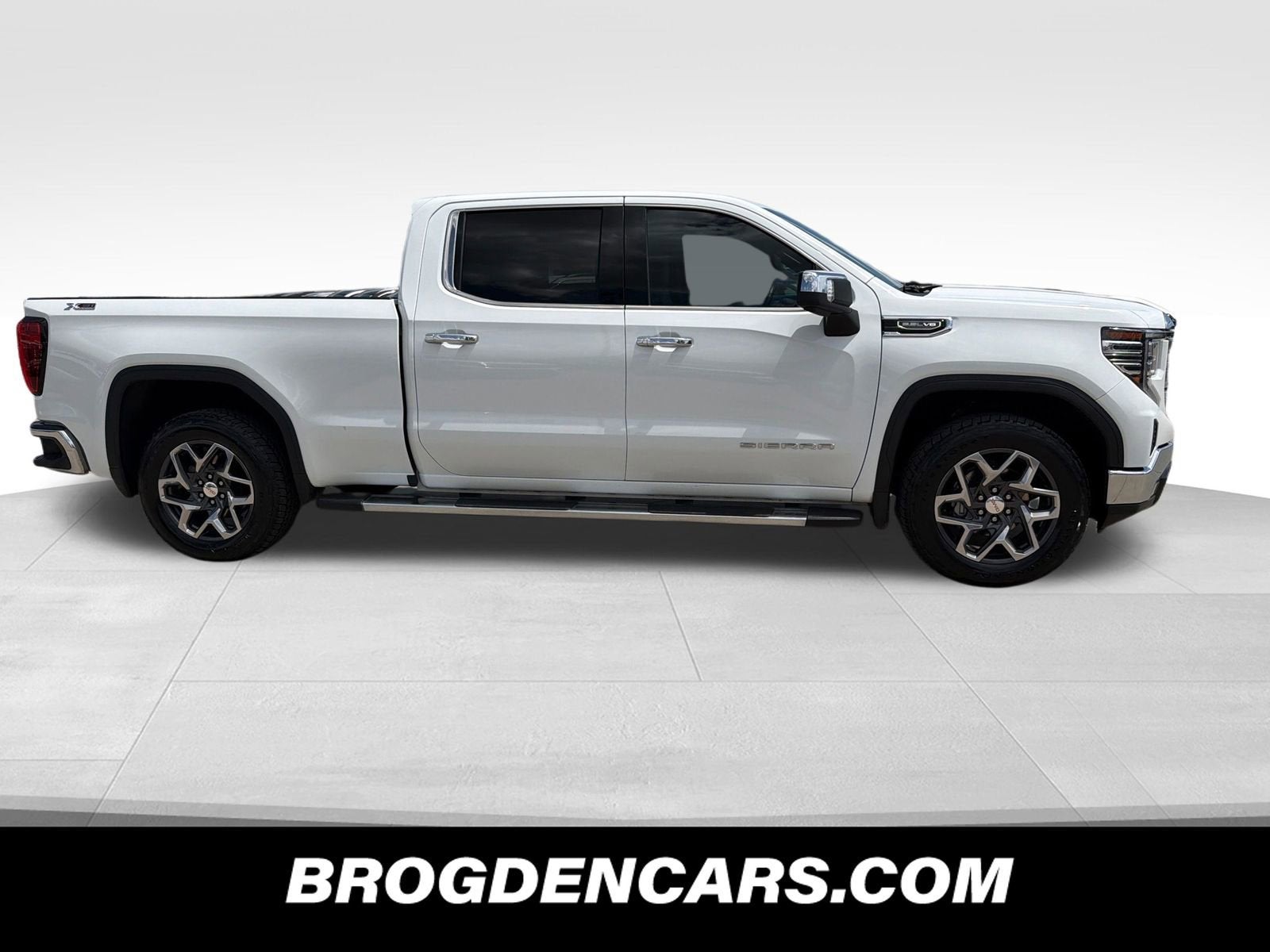 2023 GMC Sierra 1500 SLT