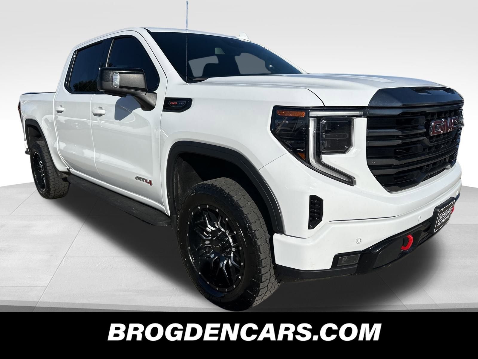 2023 GMC Sierra 1500 AT4