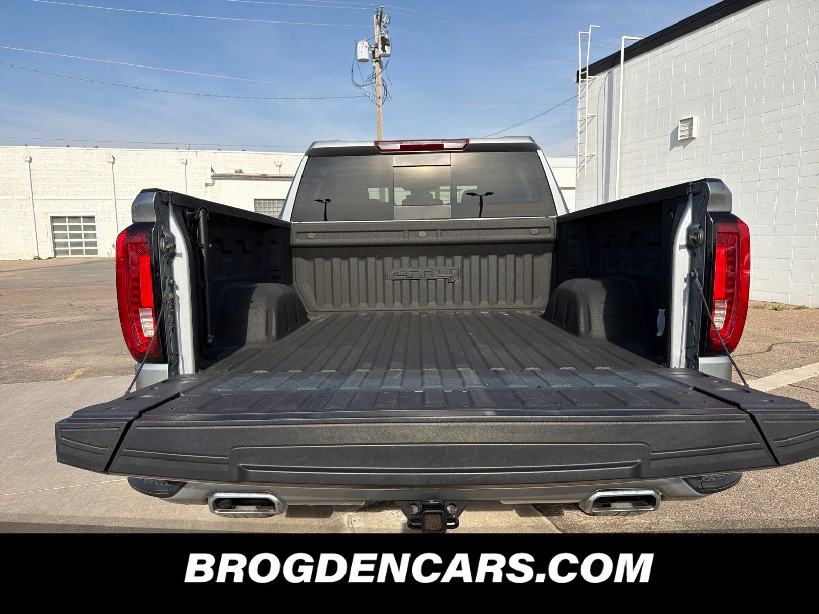 2024 GMC Sierra 1500 AT4