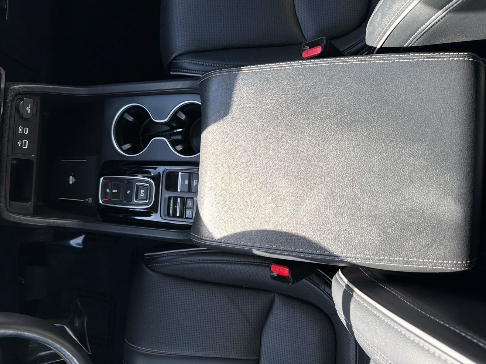 2023 Honda Pilot Elite