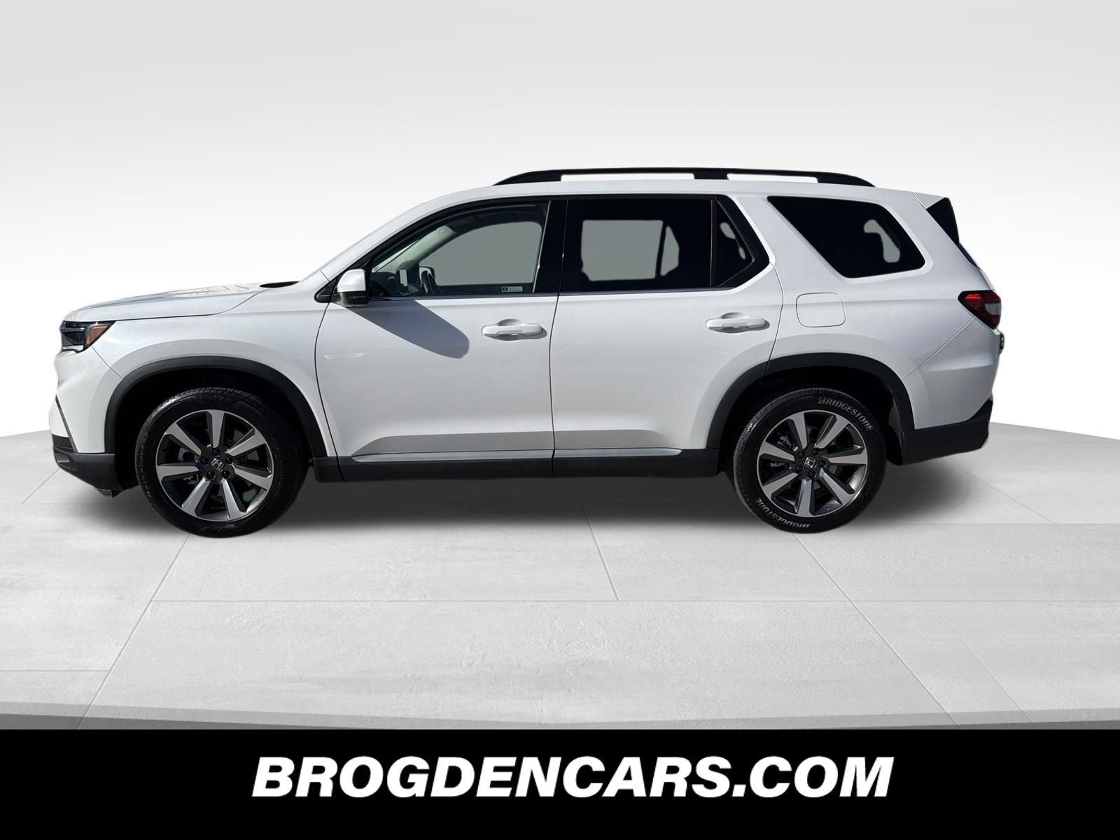 2023 Honda Pilot Elite