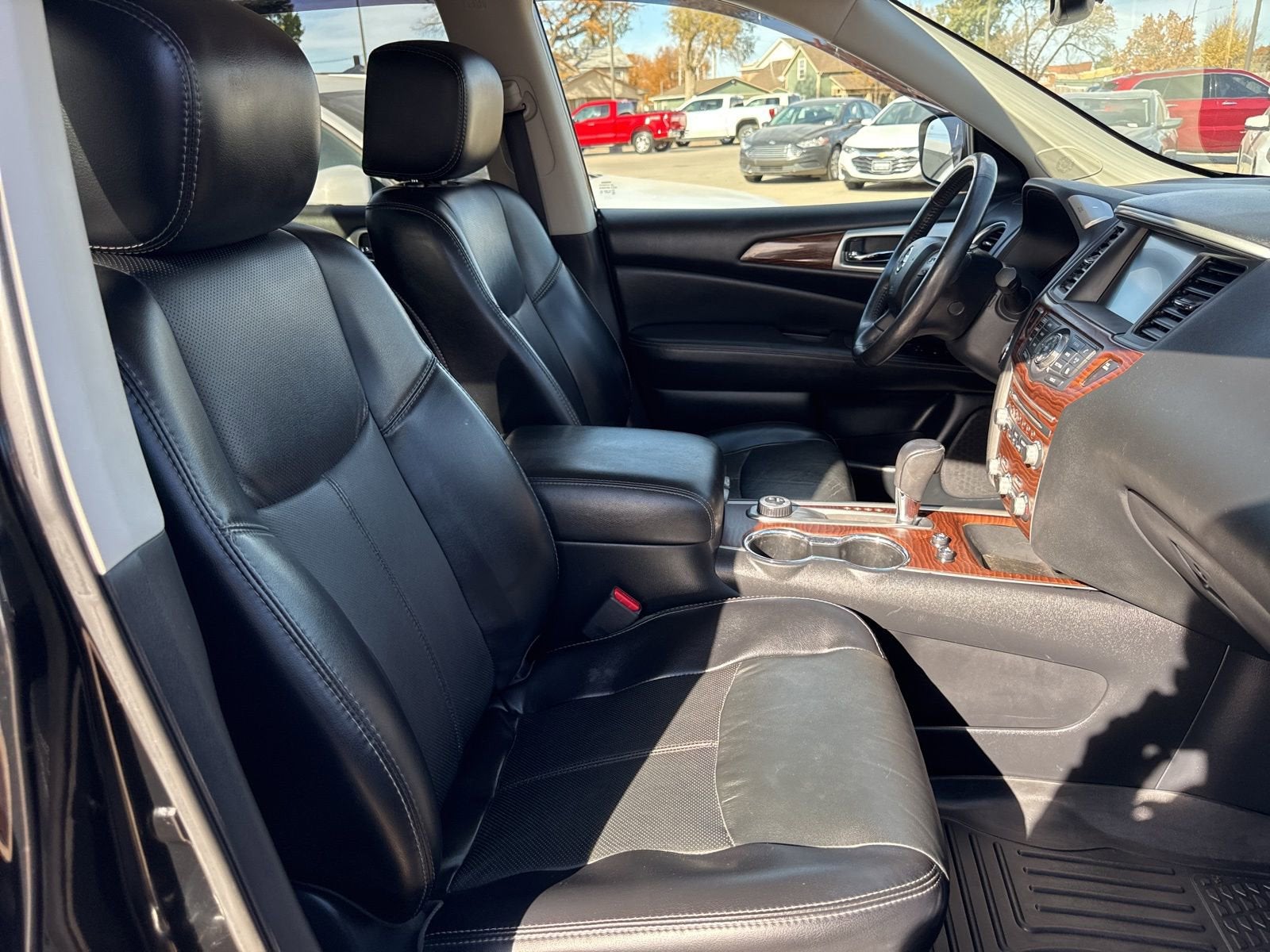 2018 Nissan Pathfinder Platinum