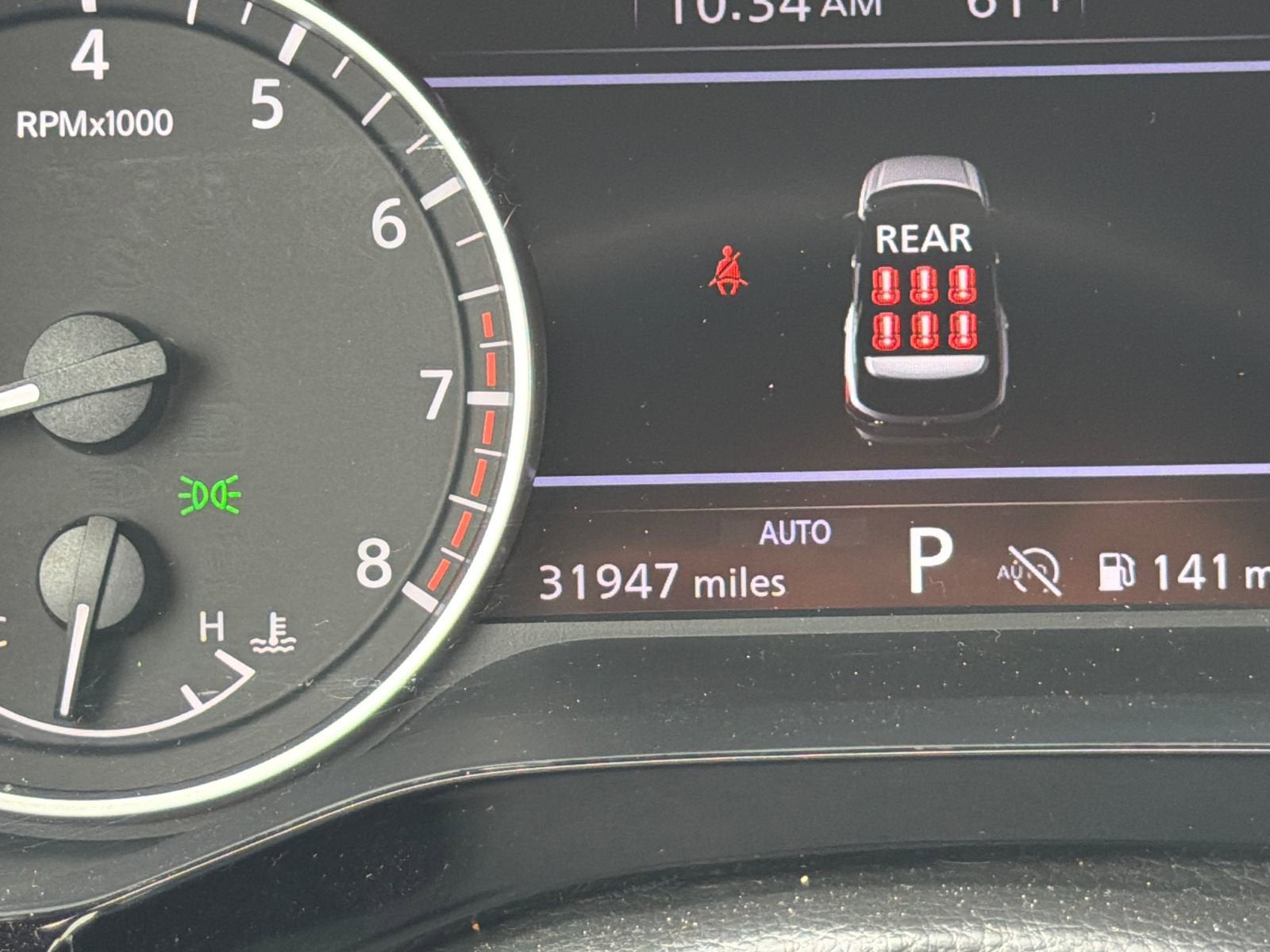 2025 Nissan Pathfinder SV