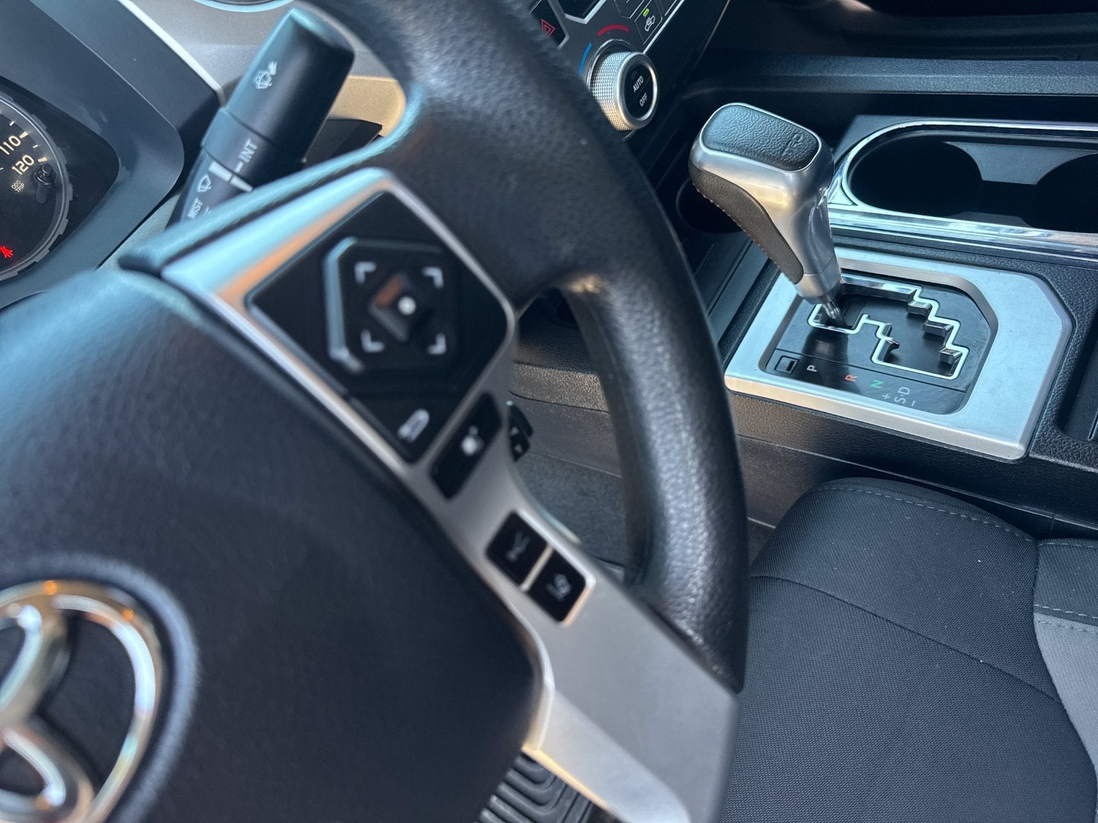 2020 Toyota Tundra 4WD SR5