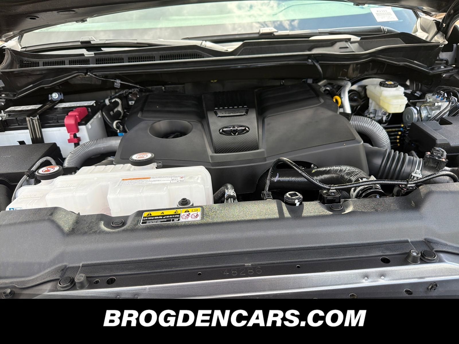 2025 Toyota Tundra 4WD SR