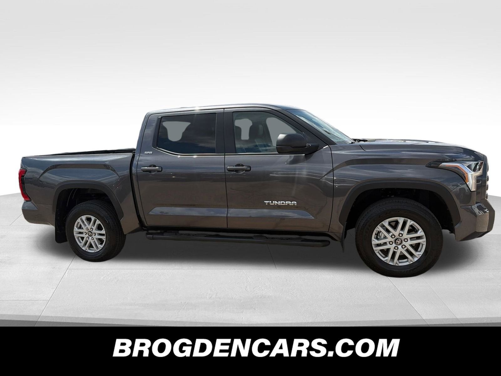 2025 Toyota Tundra 4WD SR